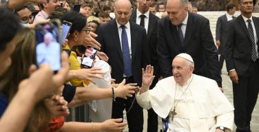 Общая аудиенция в Ватикане 10 августа. Папа: старость – знак надежды на исполнение Божьего обетования (+ ФОТО)
