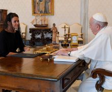 Папа принял на аудиенции президента Венгрии Каталин Новак (+ ФОТО)