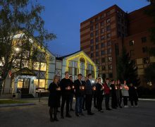 «Мы зажигаем свечи в память об ушедших». День памяти и скорби российских немцев