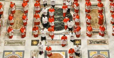 О. Федерико Ломбарди SJ охарактеризовал новых кардиналов, которыми в августе пополнится Священная коллегия