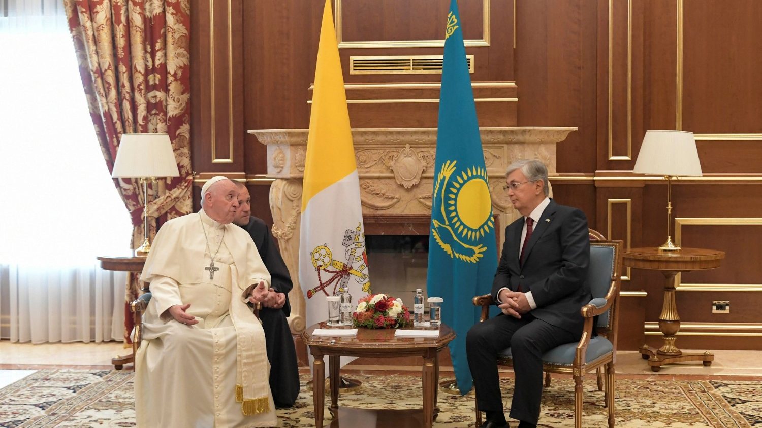 Папа Римский выразил признательность Казахстану за отмену смертной казни