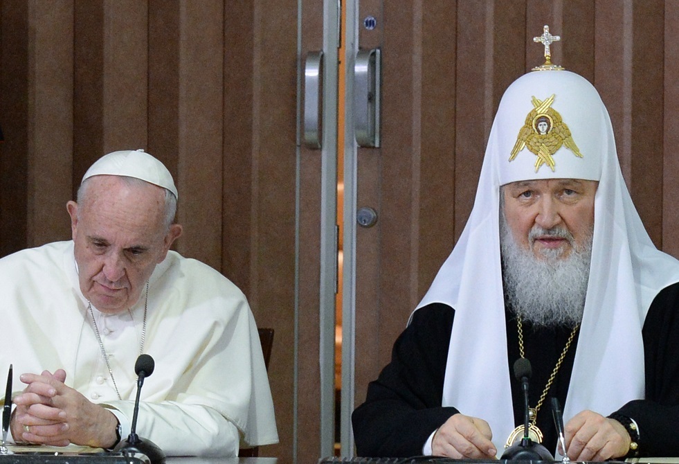 Отношения с Ватиканом фактически заморожены, заявили в РПЦ