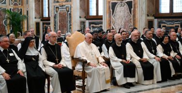 Папа Франциск встретился с монахами-цистерцианцами