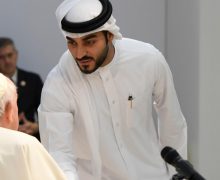 Бахрейн, третий день. Папа встретился с молодежью разных вероисповеданий (+ ФОТО)