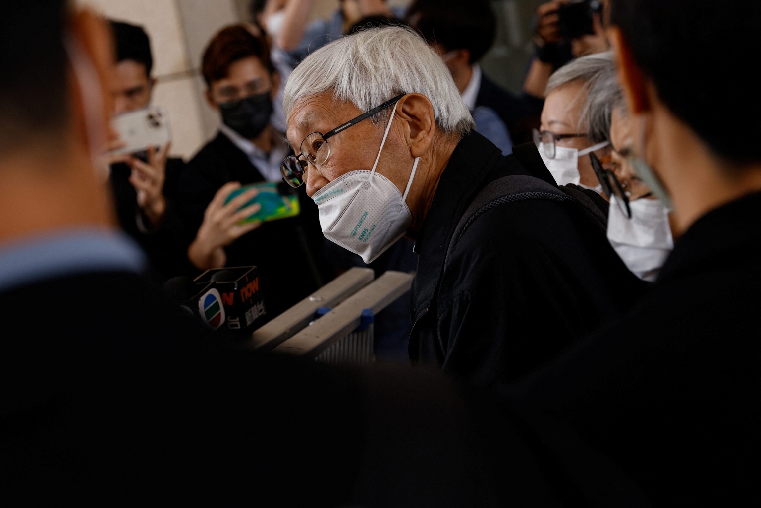 Суд Гонконга вынес обвинительный приговор кардиналу Цзеню