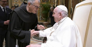 Папа встретился с координационной группой по подготовке Восьмисотлетнего юбилея францисканства (+ ФОТО)