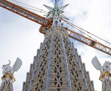 Достроены две башни собора Святого Семейства в Барселоне