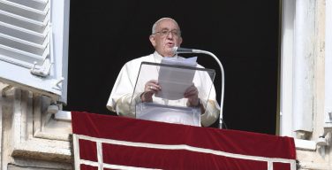 Слово Папы Франциска перед чтением молитвы «Ангел Господень» в 4-е воскресенье Адвента. 18 декабря 2022 года, площадь Святого Петра