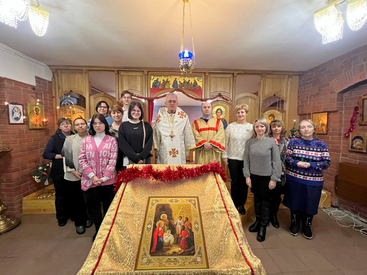 «Рождество Твое, Христе Боже наш…» Праздничный молебен в общине новосибирских греко-католиков (+ФОТО)