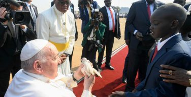 Начался Апостольский визит Святейшего Отца в Южный Судан. Приветствие Папы властям и обществу (+ ФОТО)
