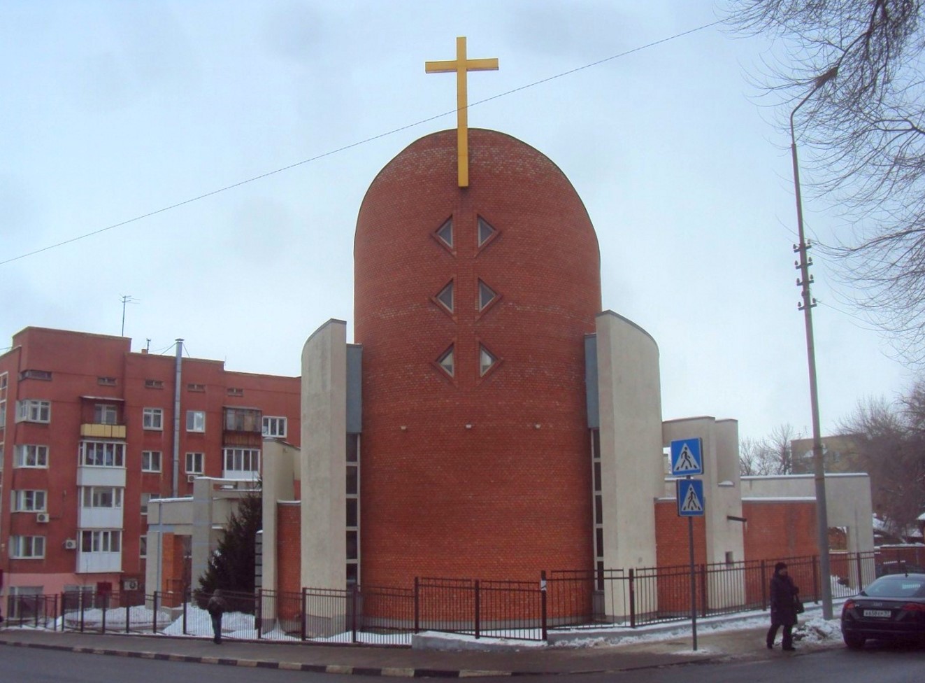 РИА Новости. Католическая епархия заступилась за приговоренного к депортации священника