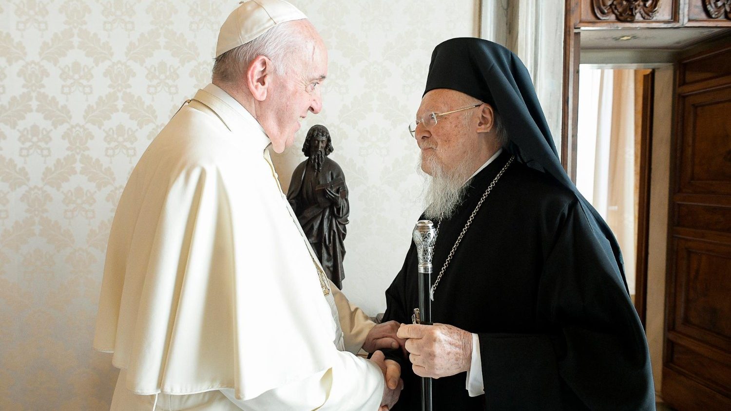 Папа Франциск обсуждает с Патриархом Варфоломеем единую дату Пасхи