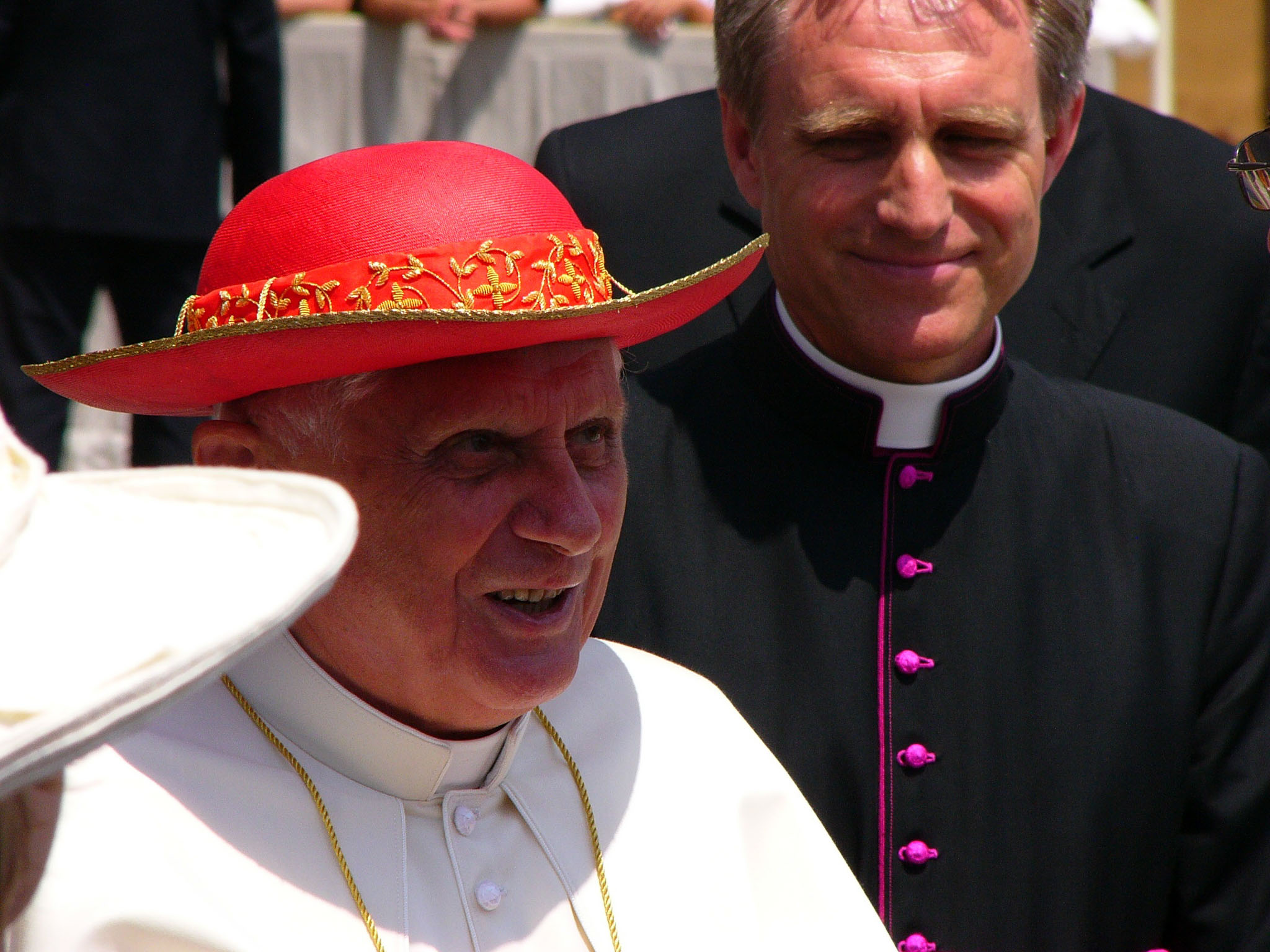 «Энтузиаст Христа и христианства». Папа Бенедикт XVI в воспоминаниях архиепископа Павла Пецци