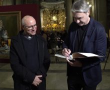 В Италии представили книгу «Пути веры. Искусство Андрея Есионова в 7 храмах Рима»