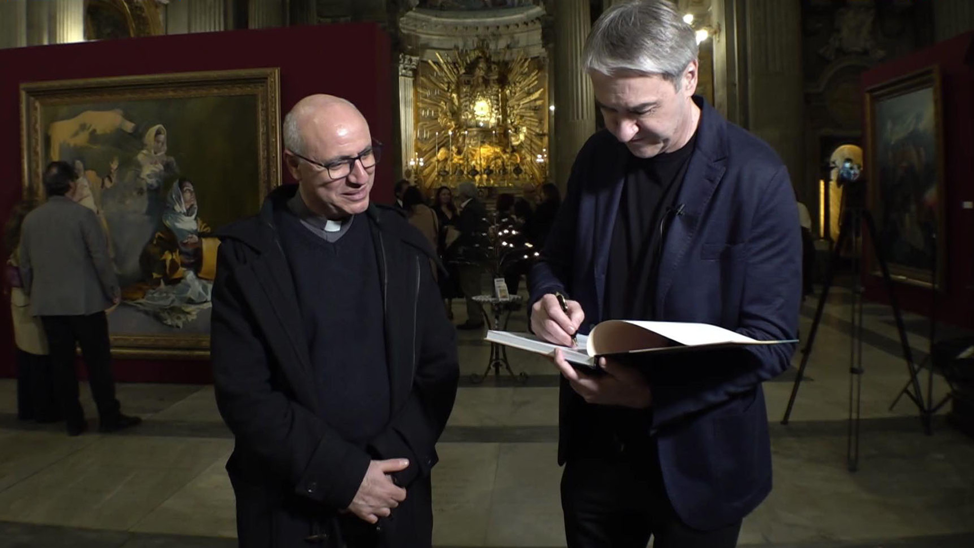 В Италии представили книгу «Пути веры. Искусство Андрея Есионова в 7 храмах Рима»