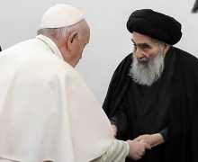 Папа призвал религиозных лидеров содействовать миру