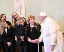 Папа подчеркнул незаменимый вклад женщин в улучшение мира