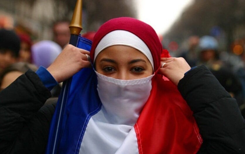 Социологи: число практикующих мусульман во Франции превысило число практикующих католиков