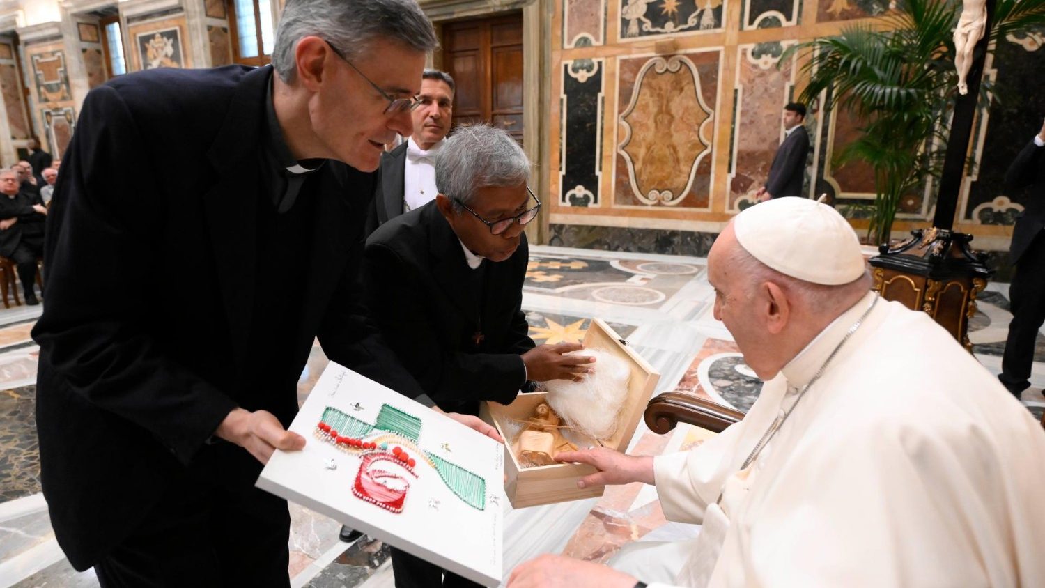 Папа: для диалога и мира нужны смелость и креативность