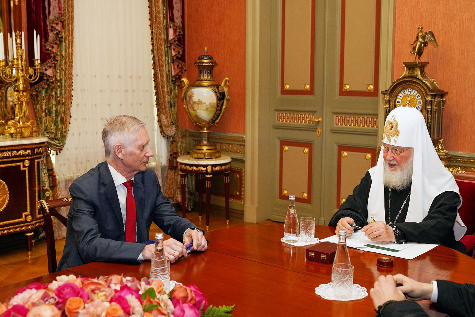 Патриарх Кирилл встретился с новоназначенным послом России в Ватикане И.Д. Солтановским
