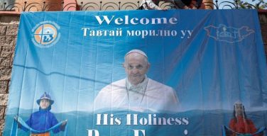 Кардинал Маренго: Монголия ждёт Папу Франциска