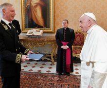 Папа встретился с новым послом России в Ватикане (+ ФОТО)