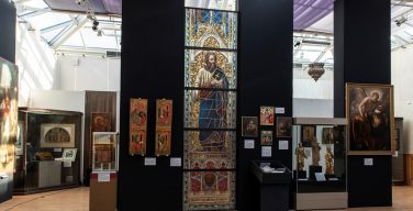 Выставка «Свидетели единства: общие христианские святые» открылась в Петербурге