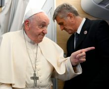 Папа призывает не смешивать Церковь с идеологией