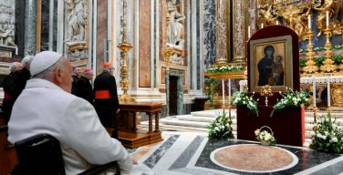Папа Римский рассказал о подготовке к своим похоронам
