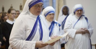 В Новосибирске отпраздновали 25-летие монашеских обетов сестры Серафимы Беляевой, MC (+ ФОТО)