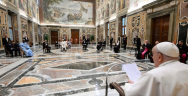 Папа: многосторонняя дипломатия – ответ на проблемы человечества (+ ФОТО)