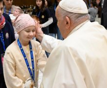 Папа призвал благотворителей возвещать милосердие и заботиться о слабых и беззащитных