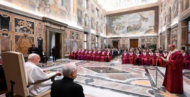 Папа – судьям: «Если вы не молитесь, можете подавать в отставку». Аудиенция по случаю начала нового судебного года в Ватикане (+ ФОТО)