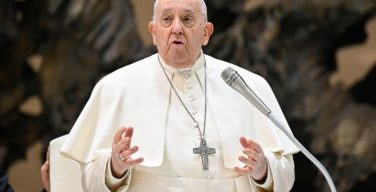 Папа на общей аудиенции в Ватикане 31 января: «Солнце да не зайдёт во гневе вашем» (+ ФОТО)