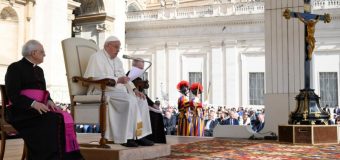 Общая аудиенция в Ватикане 17 апреля. Воздержанность – добродетель правильной меры (+ ФОТО)