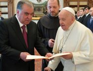 Святейший Отец встретился с президентом Таджикистана (+ ФОТО)