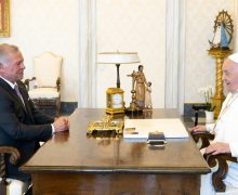 Папа Франциск встретился с королем Иордании (+ ФОТО)