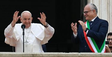Папа Франциск посетил муниципалитет Рима и напомнил об универсальном призвании Вечного города