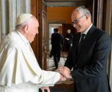 Папа Франциск проведёт встречу с администрацией Рима