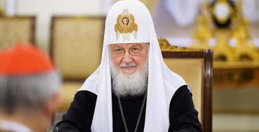 РПЦ заявила о готовности к развитию диалога с Ватиканом по гуманитарным вопросам