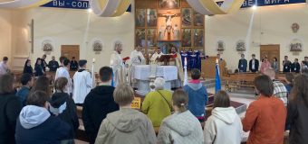 Молодёжь Преображенской епархии открыла своё мероприятие встречей нового Папы Римского Льва XIV и написала ему письмо
