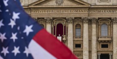 Решится ли Трамп влиять на Папу Льва XIV с помощью его старшего брата — мнение аналитика