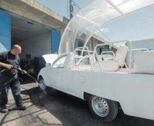 Папамобиль Папы Франциска будет переоборудован в мобильный госпиталь для Газы