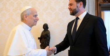 Святейший Отец принял на аудиенции вице-президента США