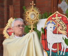 «Corpus Christi»-2025 и Первое Причастие в Кафедральном соборе Новосибирска (+ ФОТО)