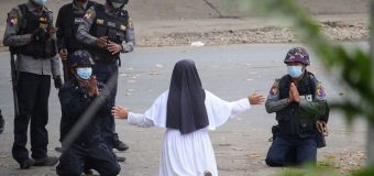 Госсекретарь Ватикана: почти пять с половиной миллиардов человек лишены религиозной свободы