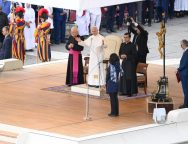 Общая аудиенция в Ватикане 29 октября. Папа: Церковь не терпит антисемитизма и борется с ним ради Евангелия (+ ФОТО) Общая аудиенция в Ватикане 29 октября. Папа: Церковь не терпит антисемитизма и борется с ним ради Евангелия (+ ФОТО)