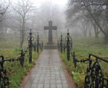 Почему католики отмечают 7 дней и 30 дней после смерти человека?