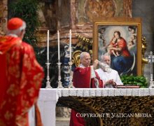 Лев XIV совершил Мессу поминовения Папы Франциска и всех иерархов, умерших в течение последнего года