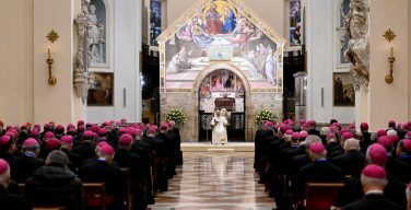 На встрече в Ассизи Папа призвал итальянских епископов быть зодчими мира (+ ФОТО)